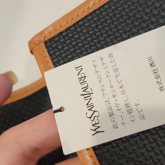 NEW & Authentic YSL Clutch bag with box - Picture 10 of 12